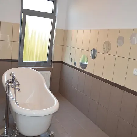 Dakar Experience Apartment Satu Mare Exterior photo